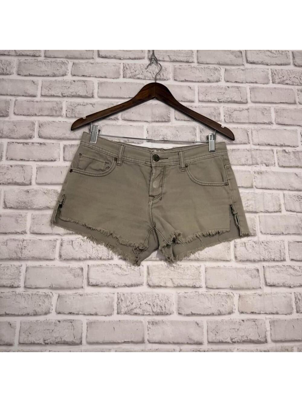 Free People Khaki Shorts Women's 26‎